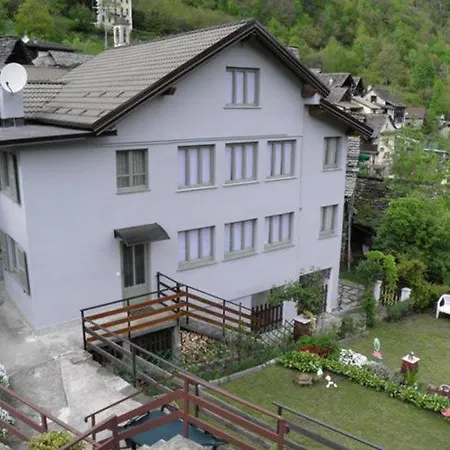 Casa Pizzo Camino Appartamento Calasca-Castiglione